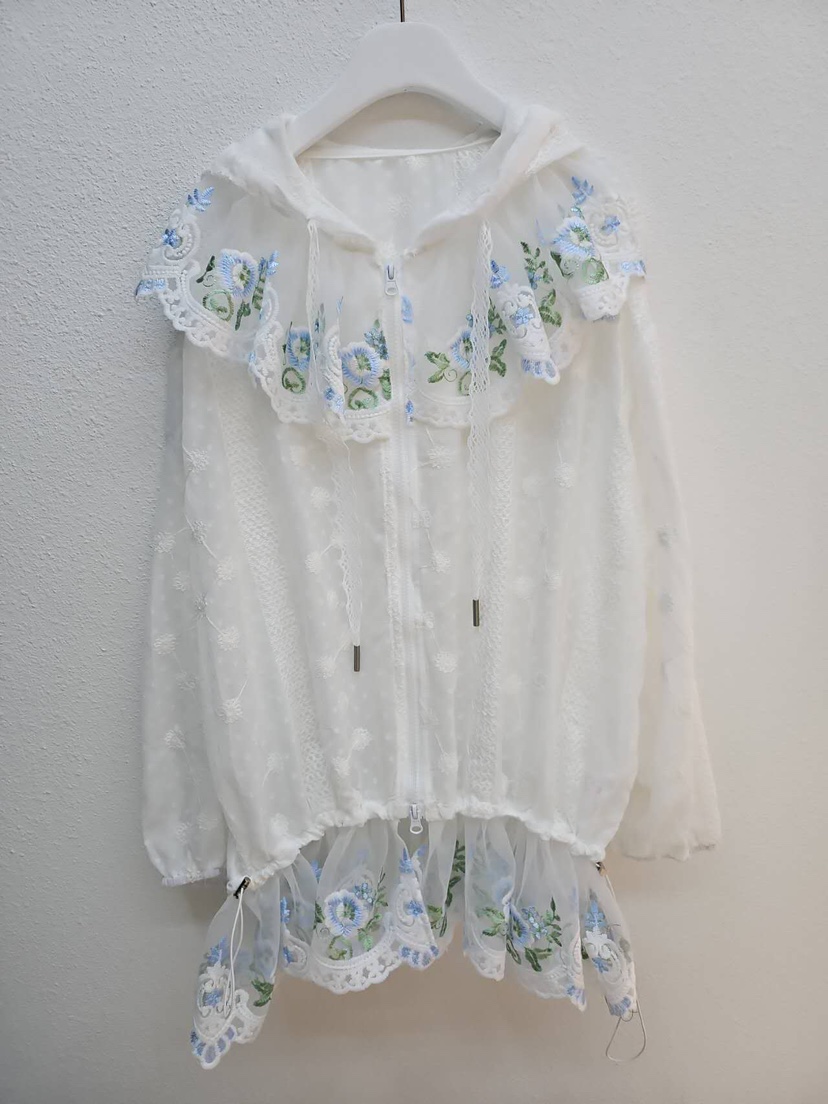 REDPIG韓國東大門代購女裝新款熱賣人氣職業襯衫蕾絲衫兜帽Red Pig襯衫/蕾絲衫圖色1