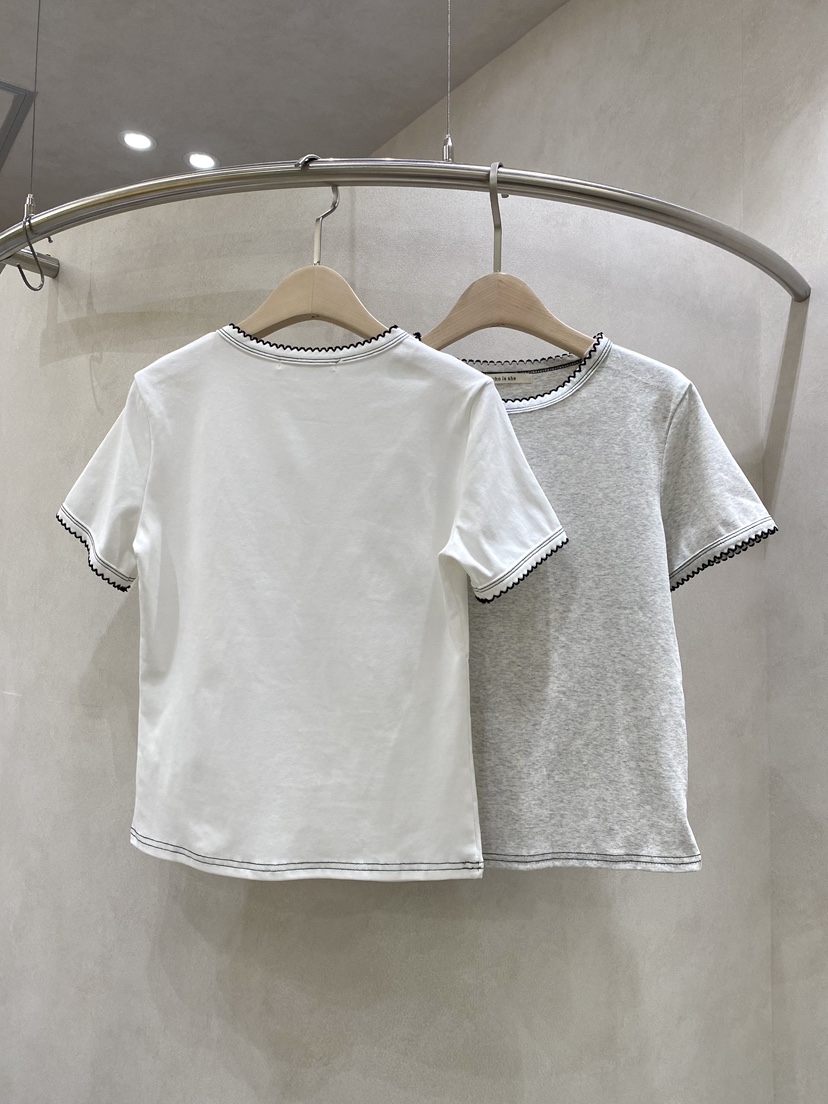 WHO IS SHE韓國東大門直郵女裝新品熱賣人氣休閑26春夏T恤WHO IS SHET恤