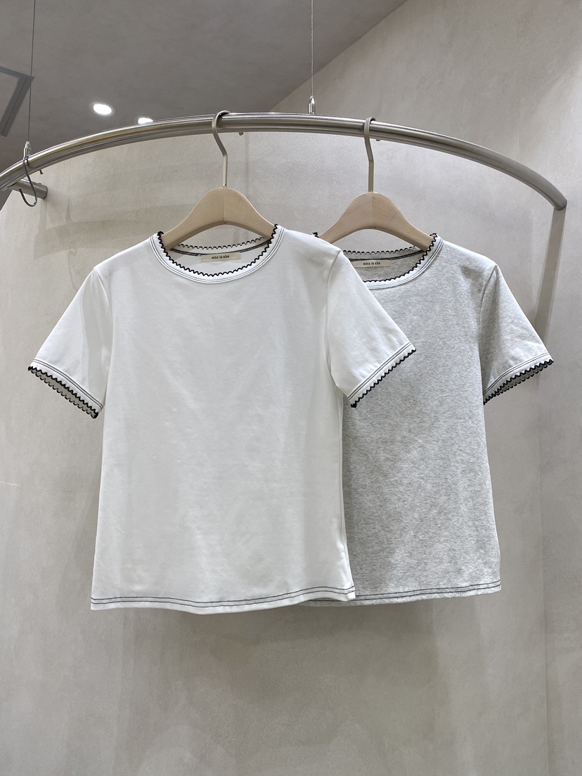 WHO IS SHE韓國東大門直郵女裝新品熱賣人氣休閑26春夏T恤WHO IS SHET恤