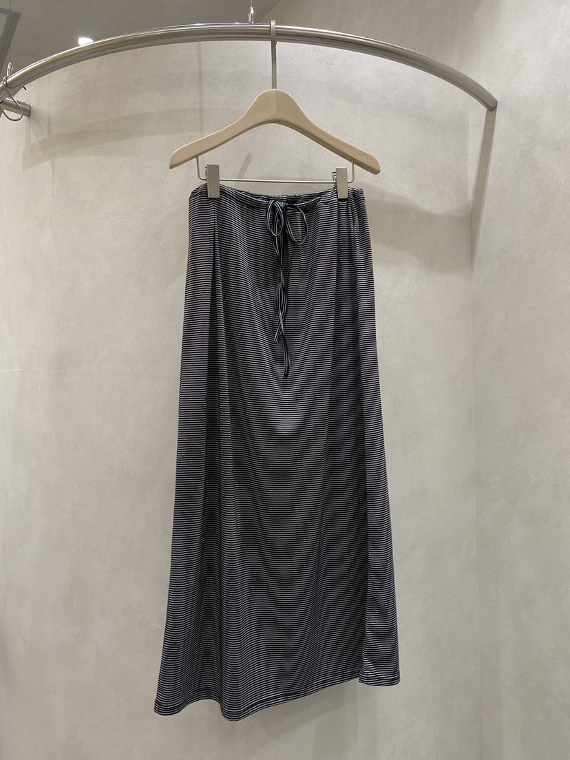 WHO IS SHE韓國東大門代購女裝新品熱賣休閑職業時尚長裙WHO IS SHE長裙圖色1