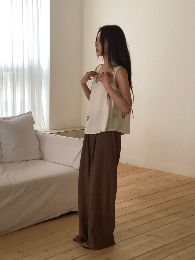 ONDO-P韓國直郵實拍女裝新款推薦休閑熱賣時尚吊帶背心刺繡ONDO-P吊帶/背心