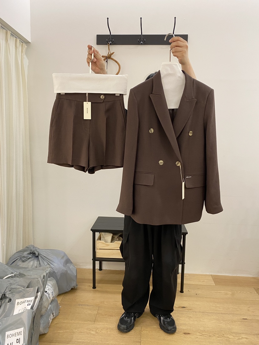 BOHEME韓國直郵女裝新款熱賣推薦職業時尚26春夏人氣短褲BOHEME短褲