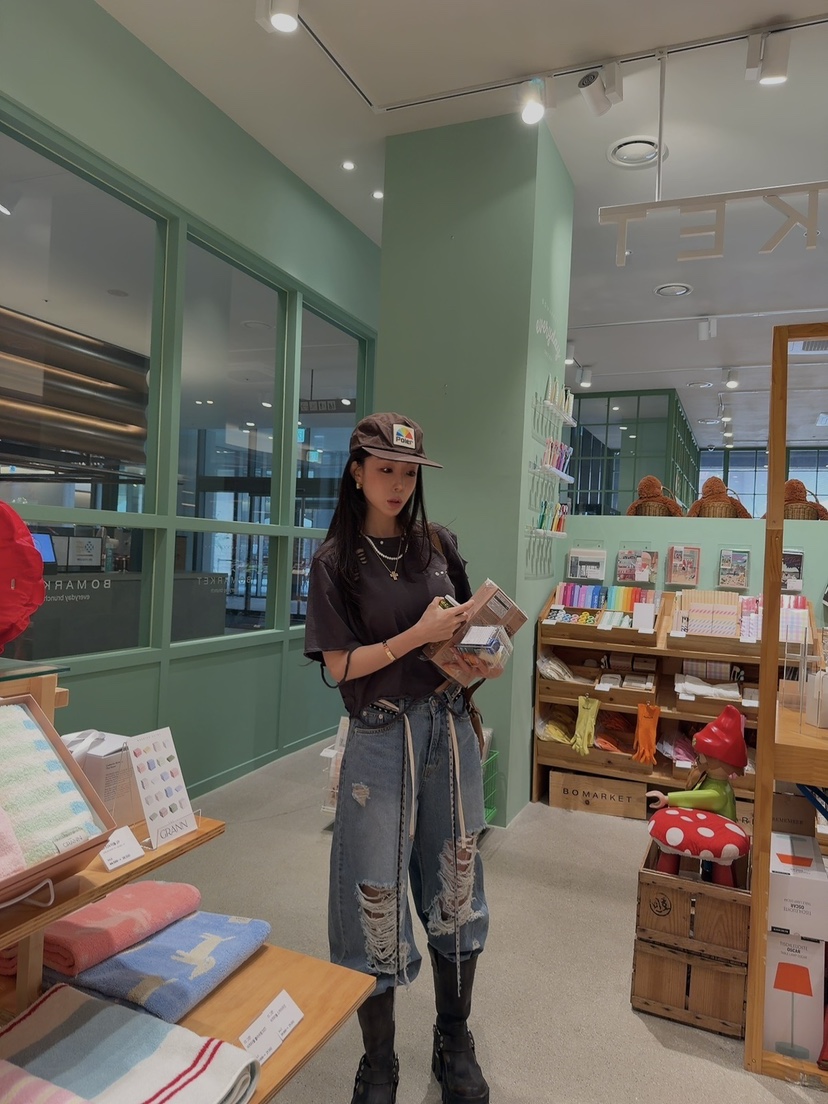 PALETTE-Q韓國代購女士新款26春夏推薦休閑時尚職業T恤復古PALETTE-QT恤