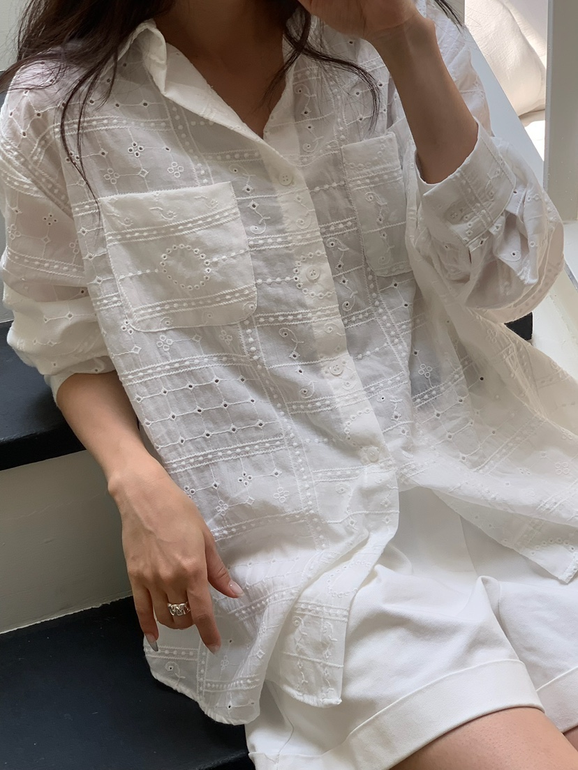 BLEECKER韓國直郵實拍女士新款人氣26春夏襯衫蕾絲衫刺繡BLEECKER襯衫/蕾絲衫