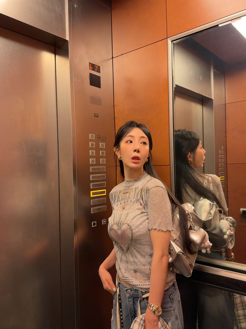 PALETTE-Q韓國直郵實拍女裝新品26春夏熱賣推薦職業T恤網眼PALETTE-QT恤