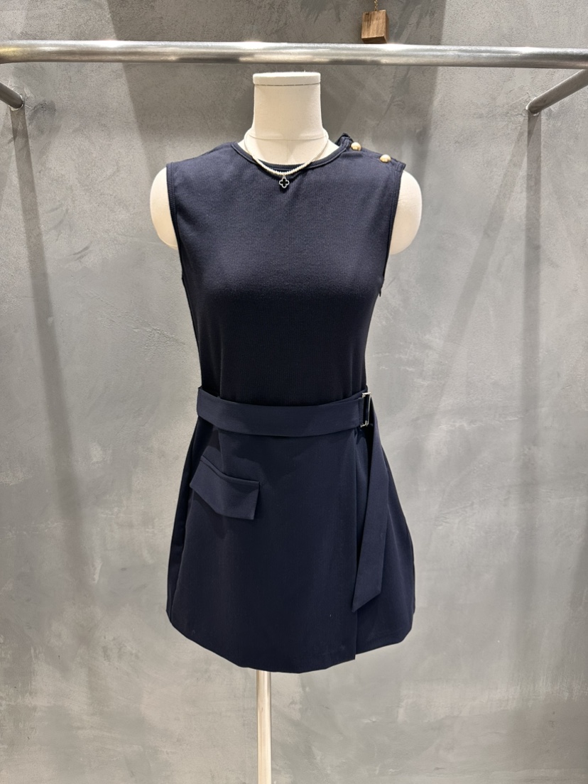 KIFF韓國直郵實拍女裝新品時尚職業推薦熱賣人氣休閑連體褲KIFF連體褲圖色2