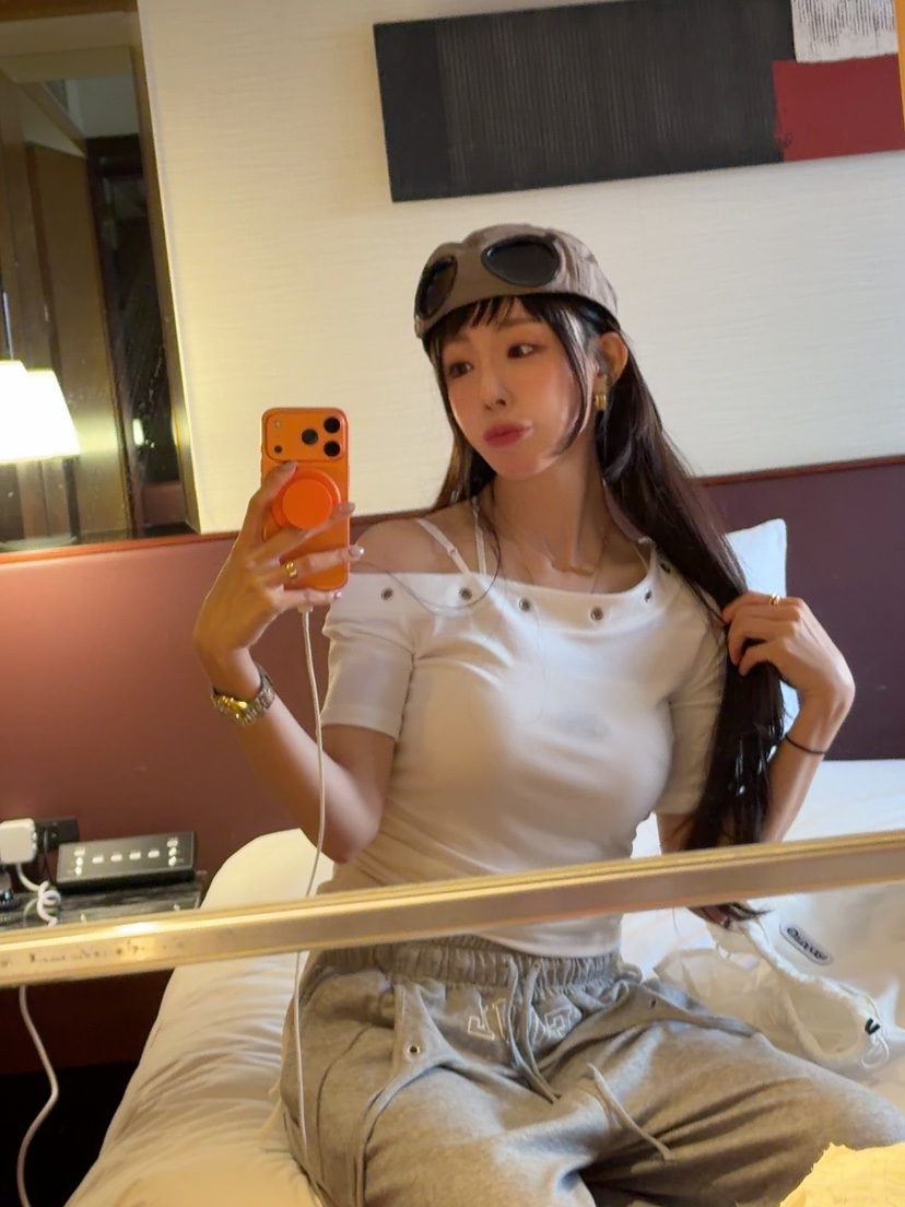 PALETTE-Q韓國東大門代購女士新款人氣推薦時尚T恤不對稱PALETTE-QT恤