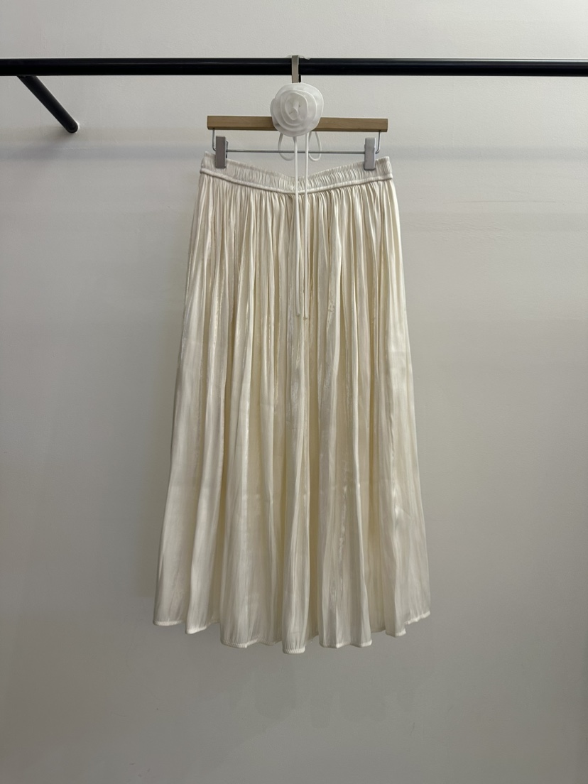 JENNY 1976韓國直郵實拍女裝新款熱賣推薦長裙不含花絲綢JENNY 1976長裙圖色1