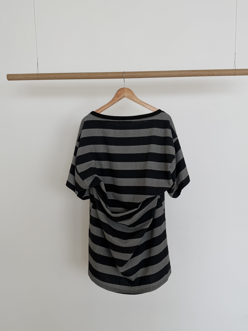 OURWAVE/OUR ROOM韓國東大門直郵女士新款推薦連衣裙條紋Our Wave/Our Room連衣裙