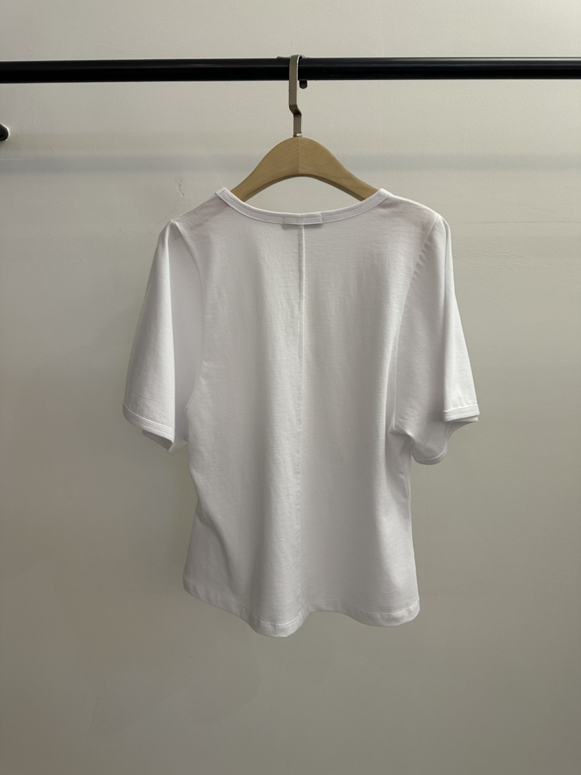 JENNY 1976韓國東大門直郵女士新款職業人氣26春夏熱賣T恤JENNY 1976T恤