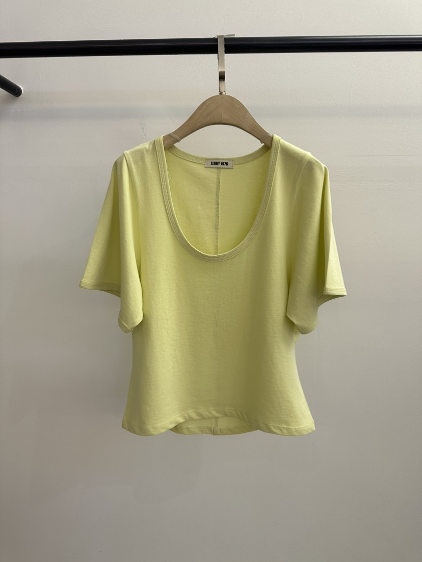 JENNY 1976韓國東大門直郵女士新款職業人氣26春夏熱賣T恤JENNY 1976T恤圖色2