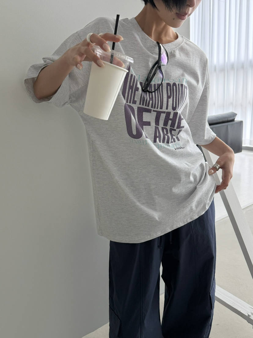 ANGLOG BEIGE韓國直郵實拍女裝新款時尚推薦休閑人氣T恤ANGLOG BEIGET恤