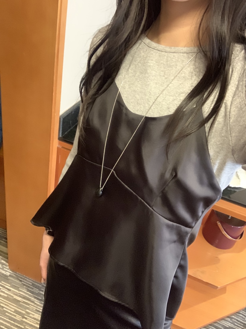 NOUVEAU韓國東大門直郵女裝新款推薦時尚職業熱賣吊帶背心NOUVEAU吊帶/背心