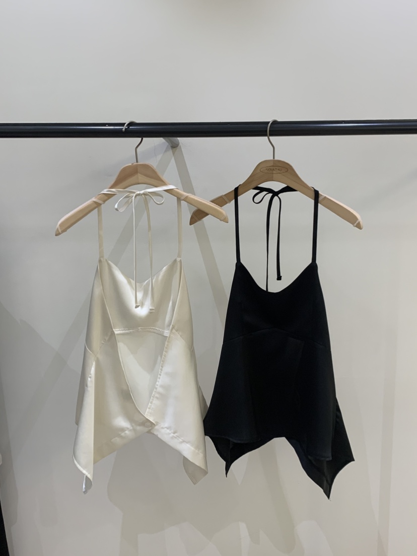 NOUVEAU韓國東大門直郵女裝新款推薦時尚職業熱賣吊帶背心NOUVEAU吊帶/背心