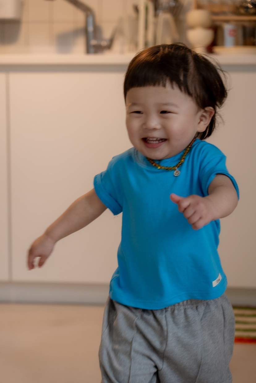 THE LINE-Q韓國東大門直郵女士新款26春夏推薦時尚T恤童裝THE LINE-QT恤