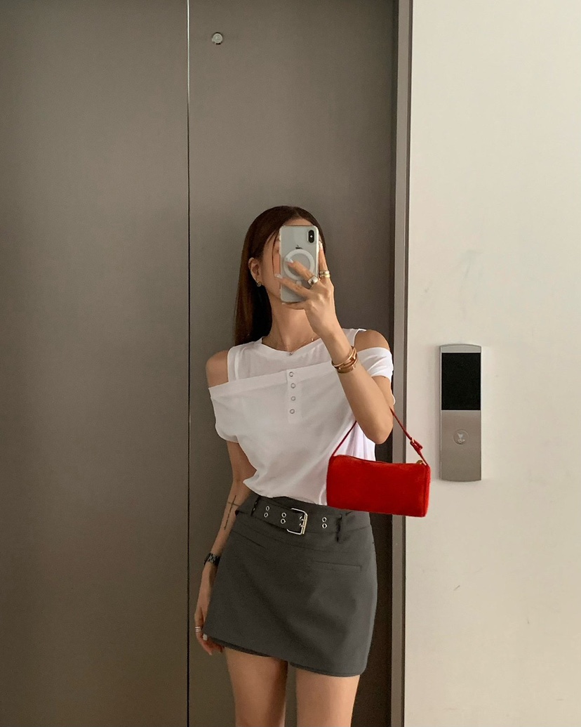 REVE CITE-L韓國東大門直郵女士新品休閑26春夏T恤折扣REVE CITE-LT恤圖色2