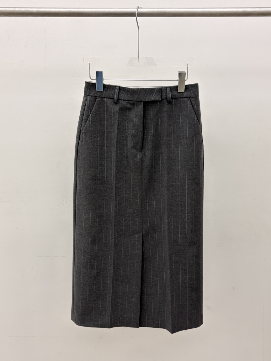 OURS韓國直郵女裝新品熱賣職業時尚休閑半身裙中短裙條紋OURS半身裙/中短裙圖色1