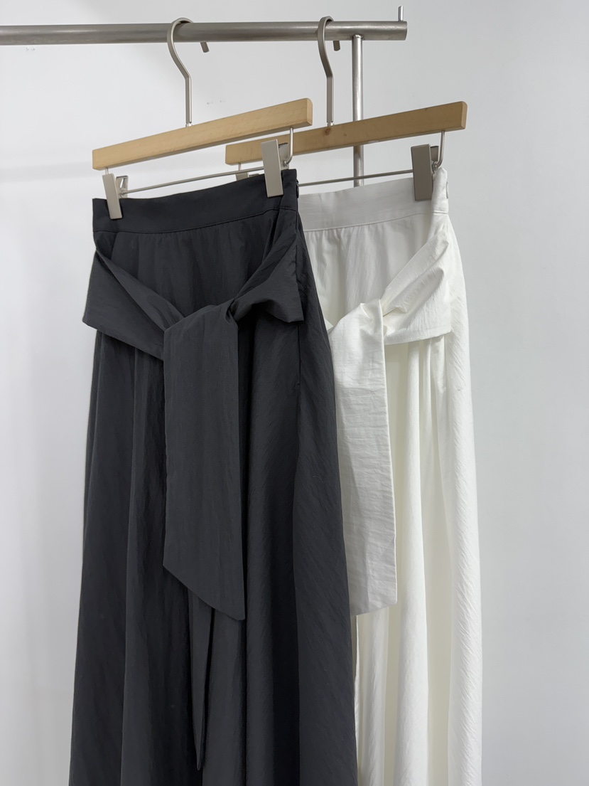 YIKHO STYLE韓國直郵女士新款休閑時尚職業推薦熱賣長裙YIKHO STYLE長裙