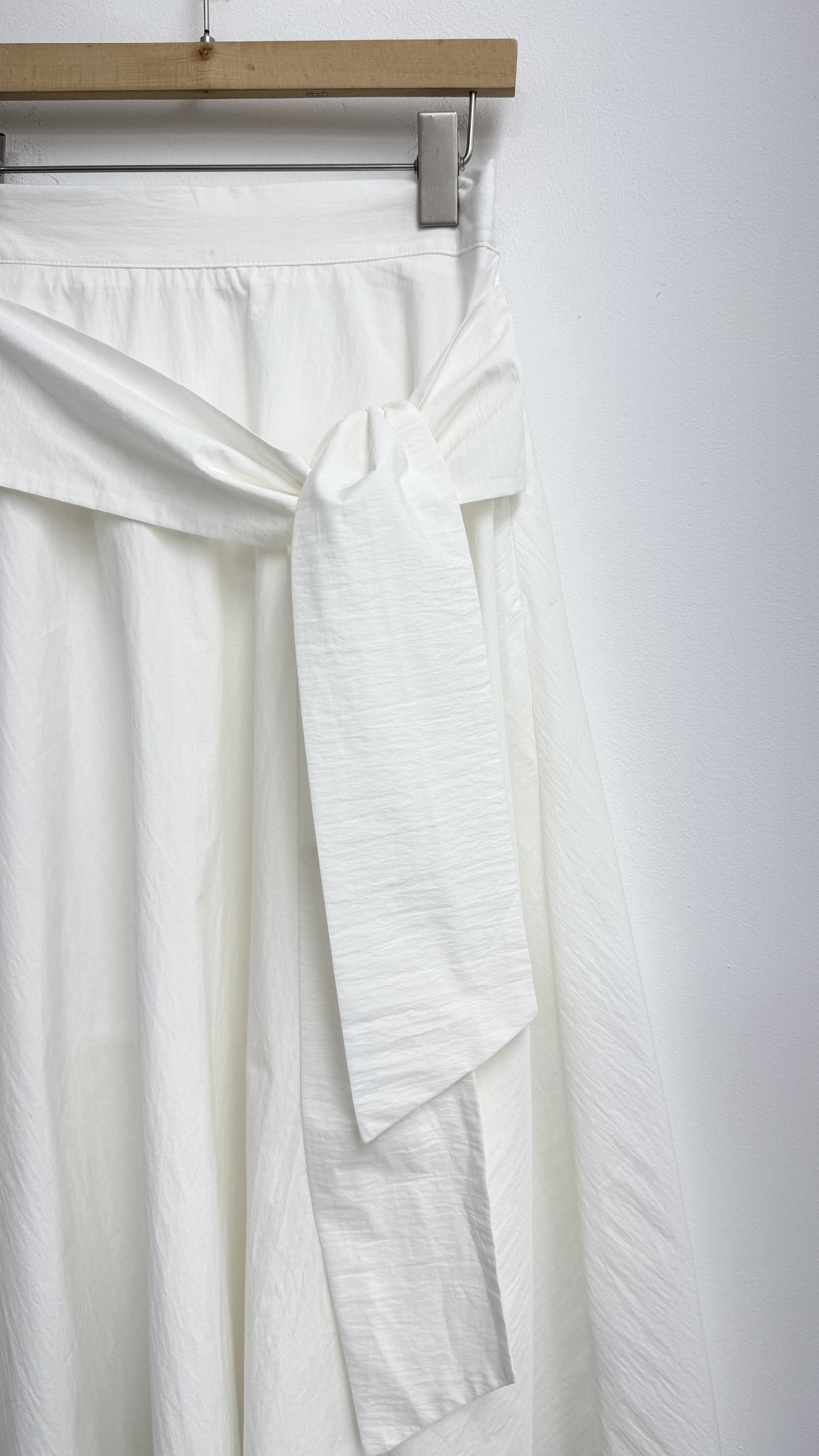 YIKHO STYLE韓國直郵女士新款休閑時尚職業推薦熱賣長裙YIKHO STYLE長裙