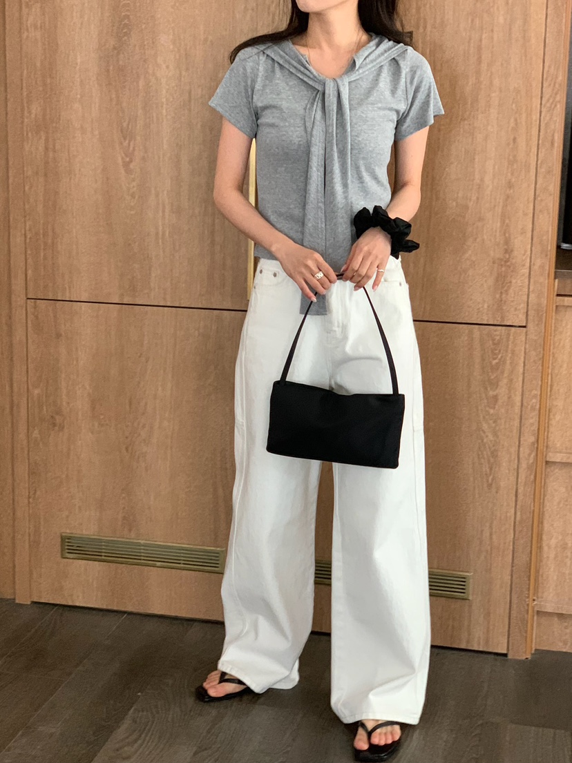 BLEECKER韓國東大門直郵女士新款職業熱賣人氣推薦休閑T恤BLEECKERT恤