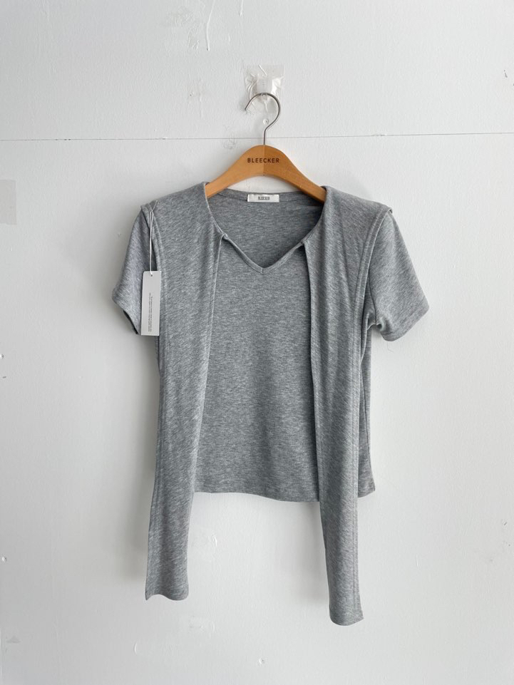 BLEECKER韓國東大門直郵女士新款職業熱賣人氣推薦休閑T恤BLEECKERT恤圖色2