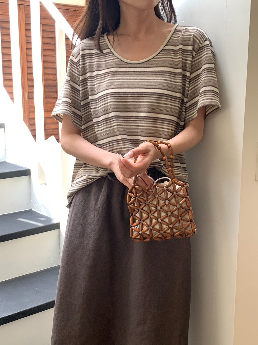 BLEECKER韓國直郵實拍女士新品時尚職業推薦熱賣26春夏T恤BLEECKERT恤