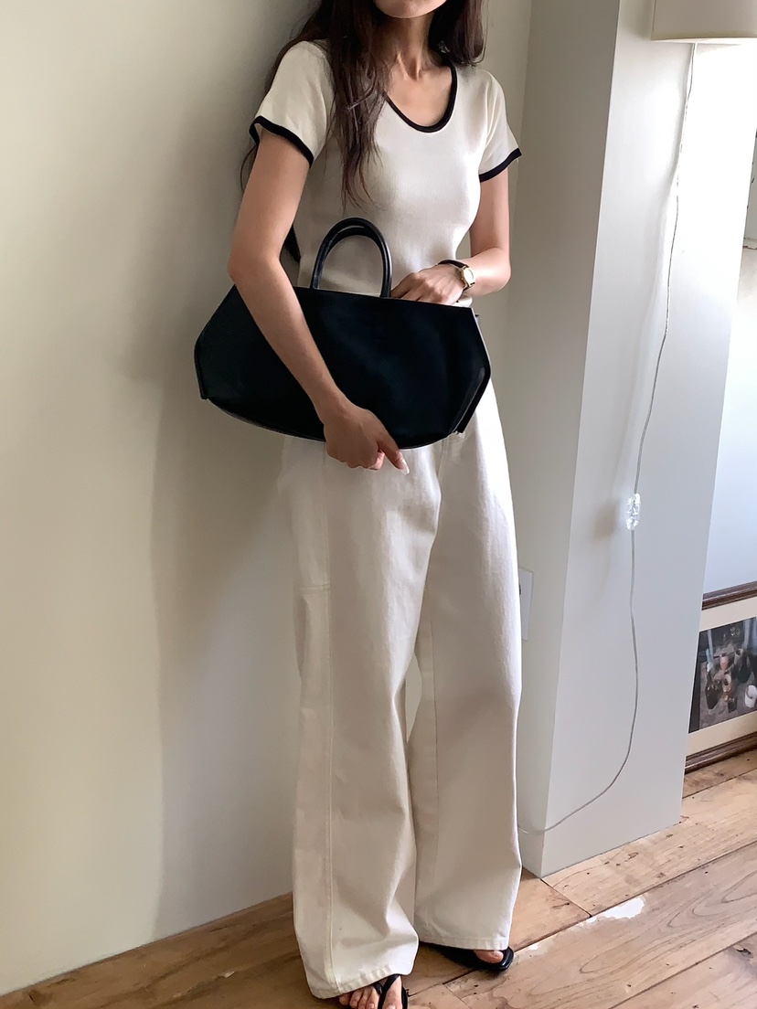 BLEECKER韓國直郵實拍女裝新款26春夏推薦時尚人氣職業T恤BLEECKERT恤