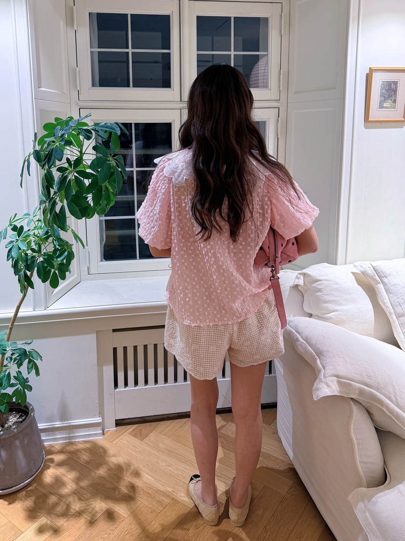 BOUTIQUE-L韓國直郵女士新品熱賣職業時尚休閑襯衫蕾絲衫絨BOUTIQUE-L襯衫/蕾絲衫