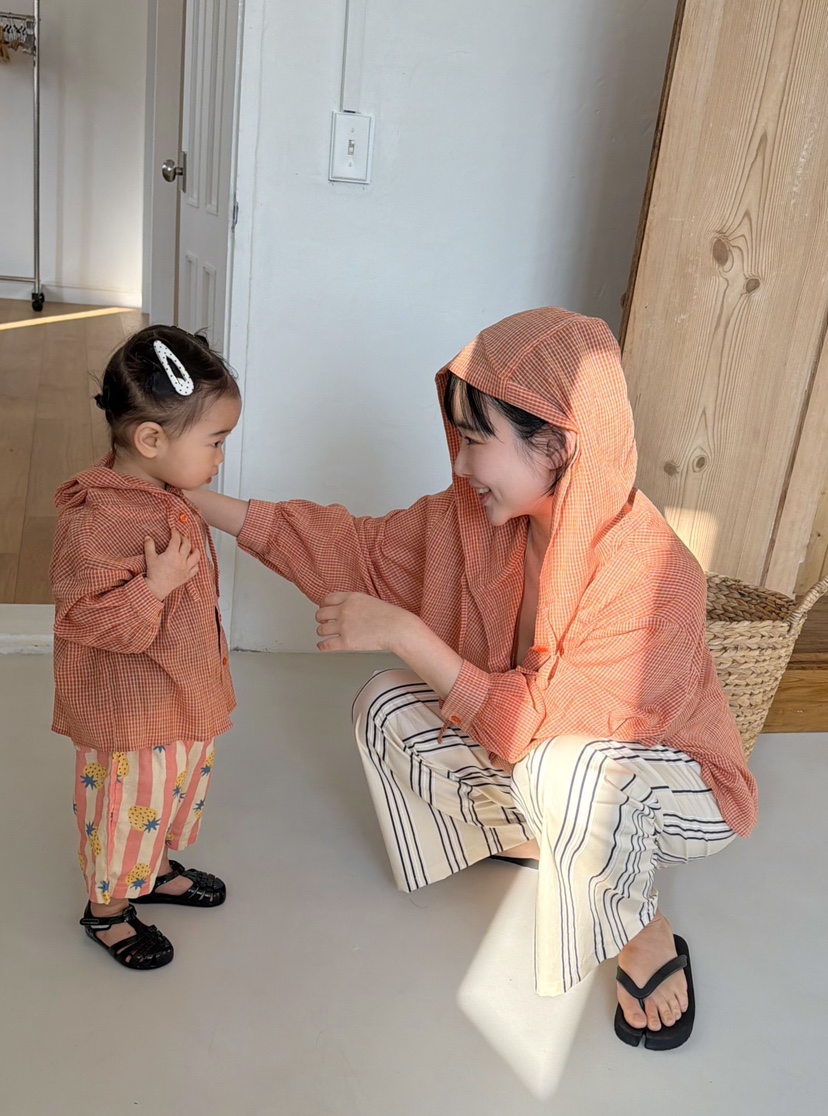 THE LINE-Q韓國直郵女裝新品熱賣襯衫蕾絲衫連帽衫格子童裝THE LINE-Q襯衫/蕾絲衫