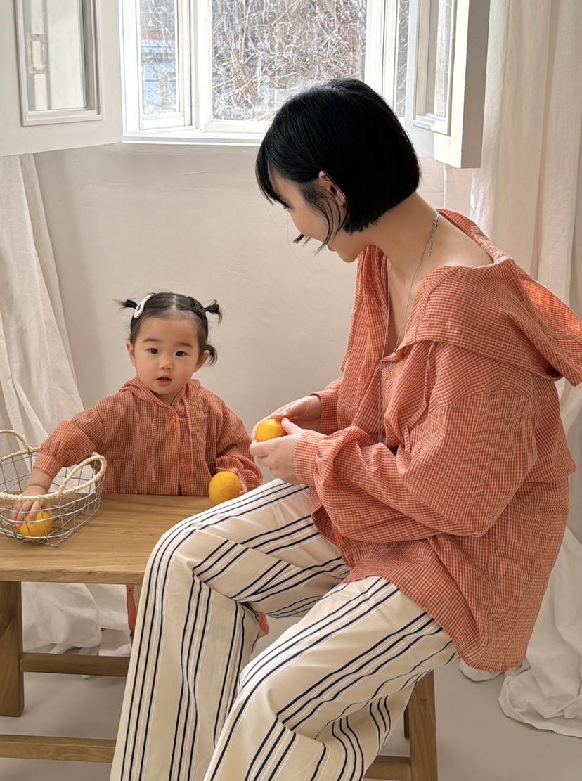 THE LINE-Q韓國直郵女裝新品熱賣襯衫蕾絲衫連帽衫格子童裝THE LINE-Q襯衫/蕾絲衫