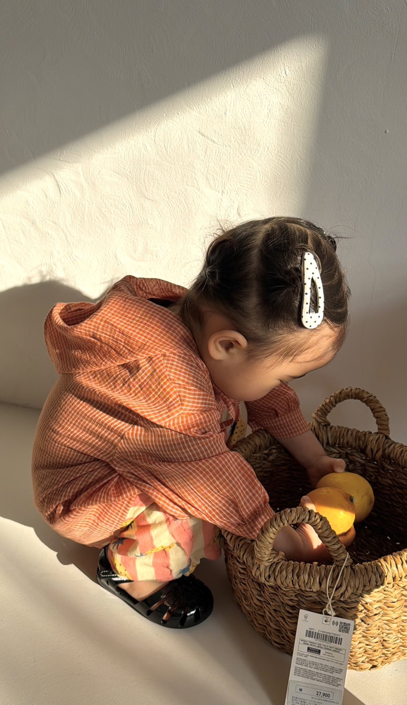 THE LINE-Q韓國直郵女裝新品熱賣襯衫蕾絲衫連帽衫格子童裝THE LINE-Q襯衫/蕾絲衫