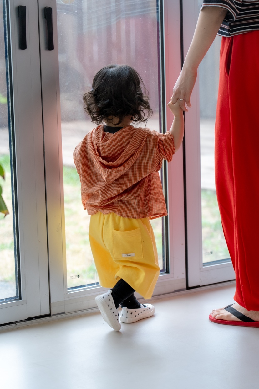 THE LINE-Q韓國直郵女裝新品熱賣襯衫蕾絲衫連帽衫格子童裝THE LINE-Q襯衫/蕾絲衫