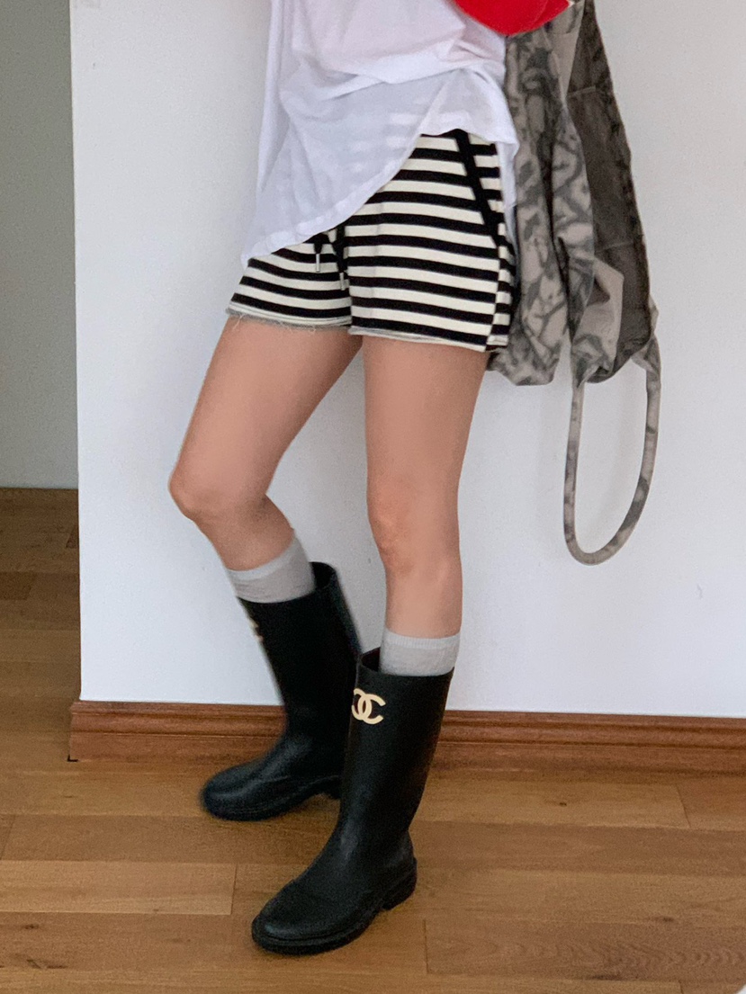 REVE CITE-L韓國代購女裝新品26春夏時尚職業熱賣短褲毛圈REVE CITE-L短褲