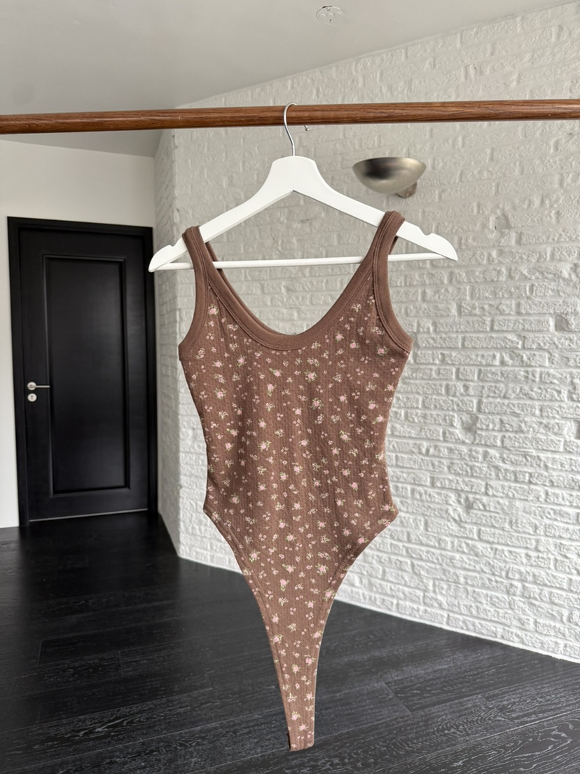 SOLAR韓國直郵女士新款人氣推薦26春夏熱賣時尚職業吊帶背心SOLAR吊帶/背心圖色1