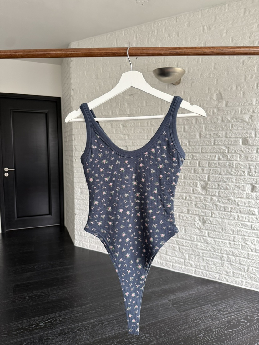 SOLAR韓國直郵女士新款人氣推薦26春夏熱賣時尚職業吊帶背心SOLAR吊帶/背心圖色2