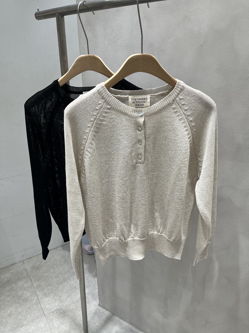 EVERCOMMERCE METICULOUSLY DESIGNED韓國直郵女裝新品時尚針織衫EVERCOMMERCE METICULOUSLY DESIGNED針織衫