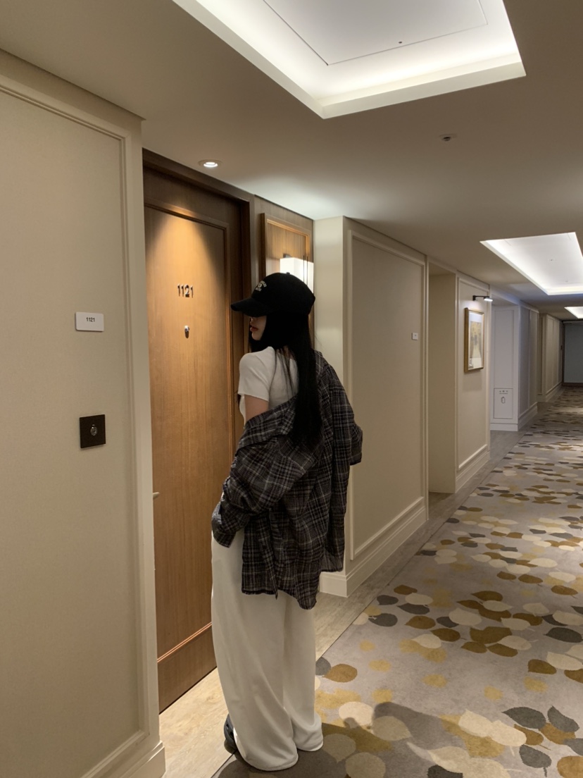 BADCALM韓國代購女裝新款休閑時尚人氣26春夏襯衫蕾絲衫格子BADCALM襯衫/蕾絲衫