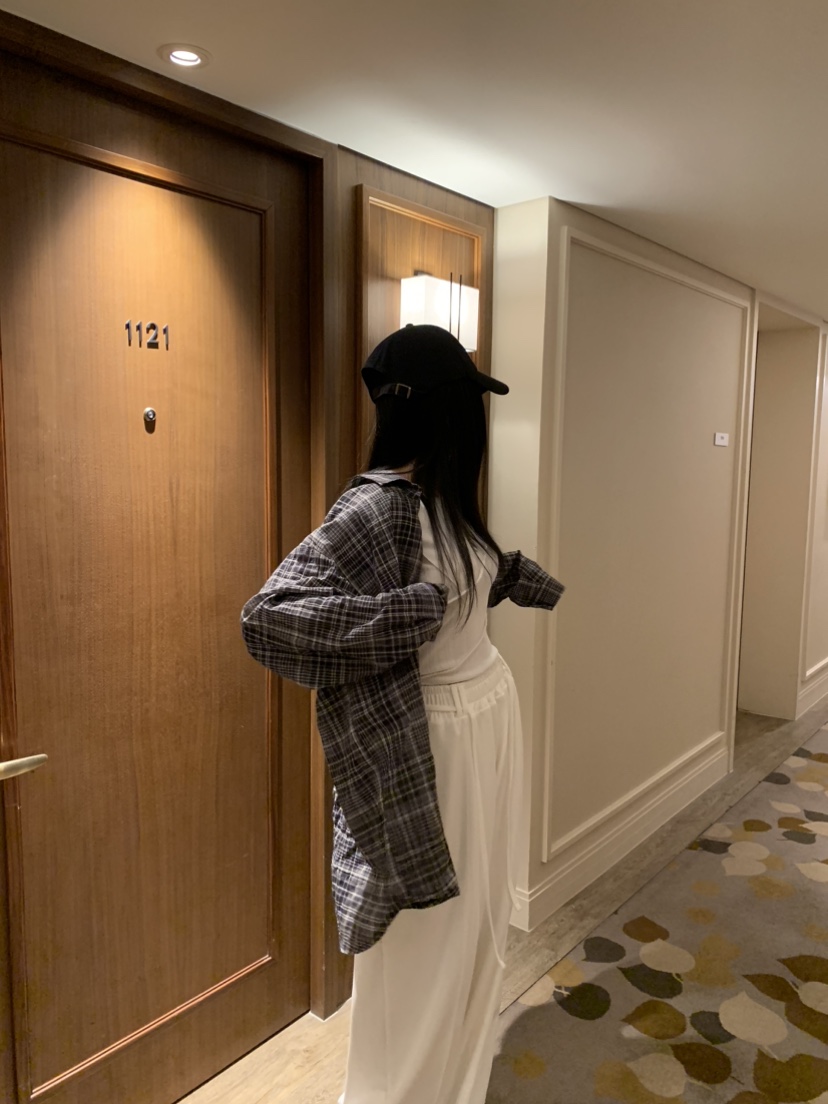 BADCALM韓國代購女裝新款休閑時尚人氣26春夏襯衫蕾絲衫格子BADCALM襯衫/蕾絲衫