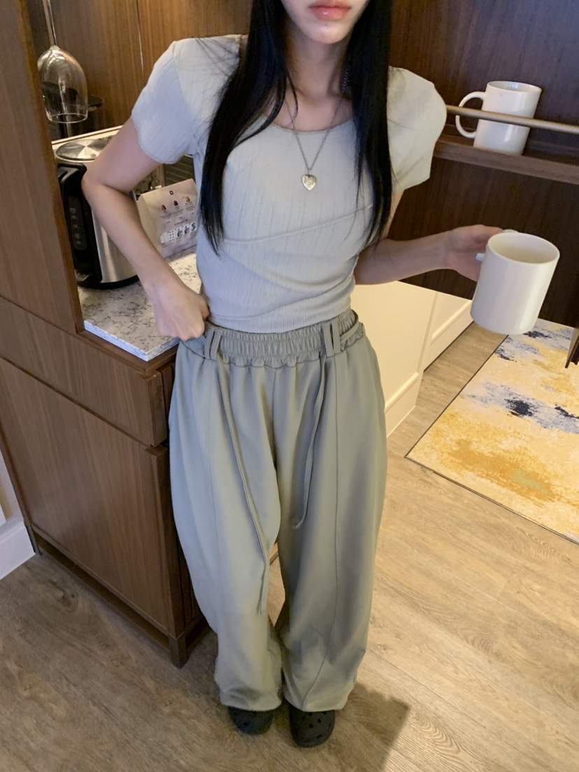 BADCALM韓國直郵女士新品推薦時尚休閑熱賣26春夏T恤鏤空BADCALMT恤