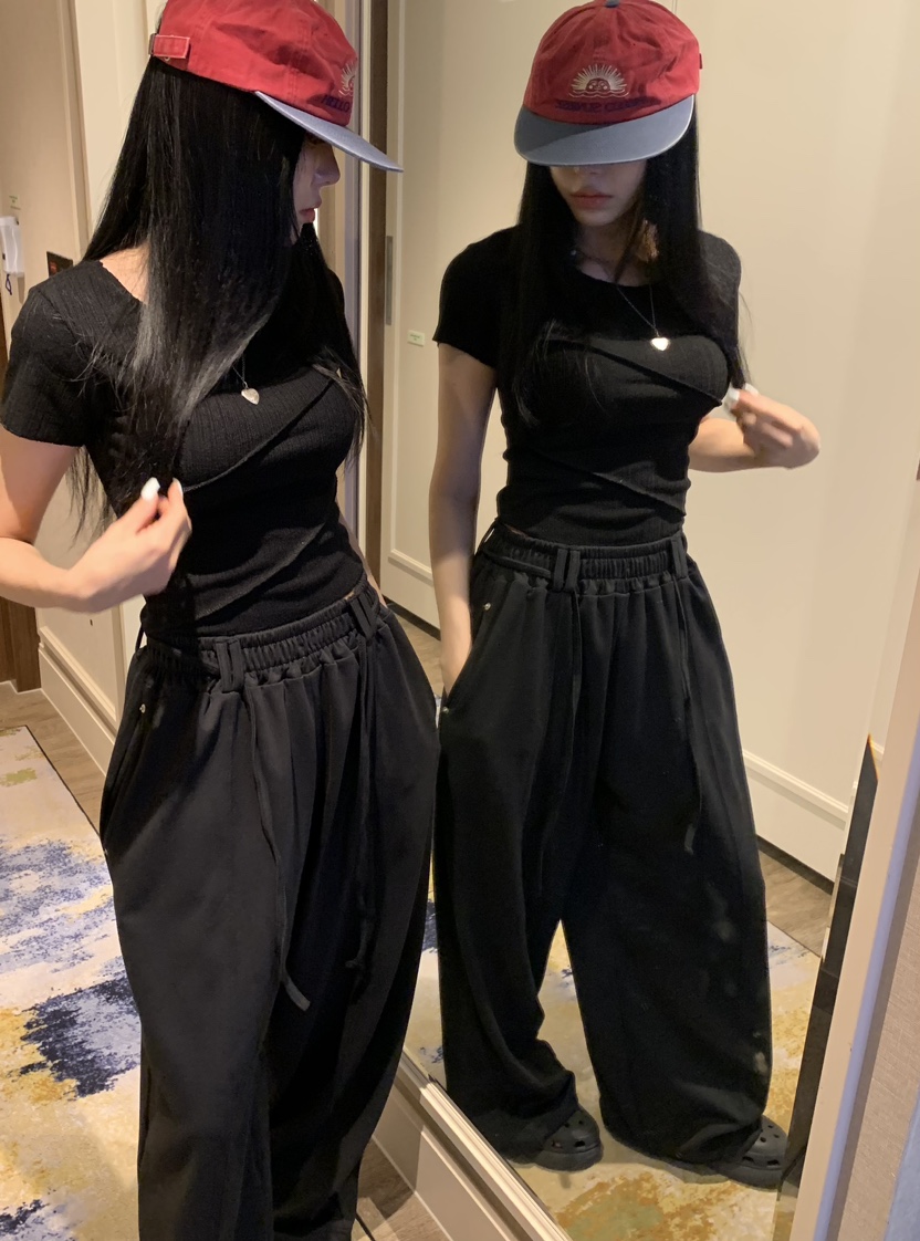 BADCALM韓國直郵女士新品推薦時尚休閑熱賣26春夏T恤鏤空BADCALMT恤