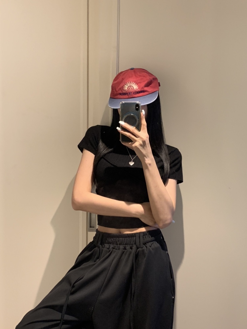 BADCALM韓國直郵女士新品推薦時尚休閑熱賣26春夏T恤鏤空BADCALMT恤