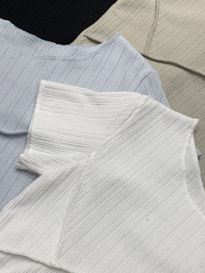 BADCALM韓國直郵女士新品推薦時尚休閑熱賣26春夏T恤鏤空BADCALMT恤