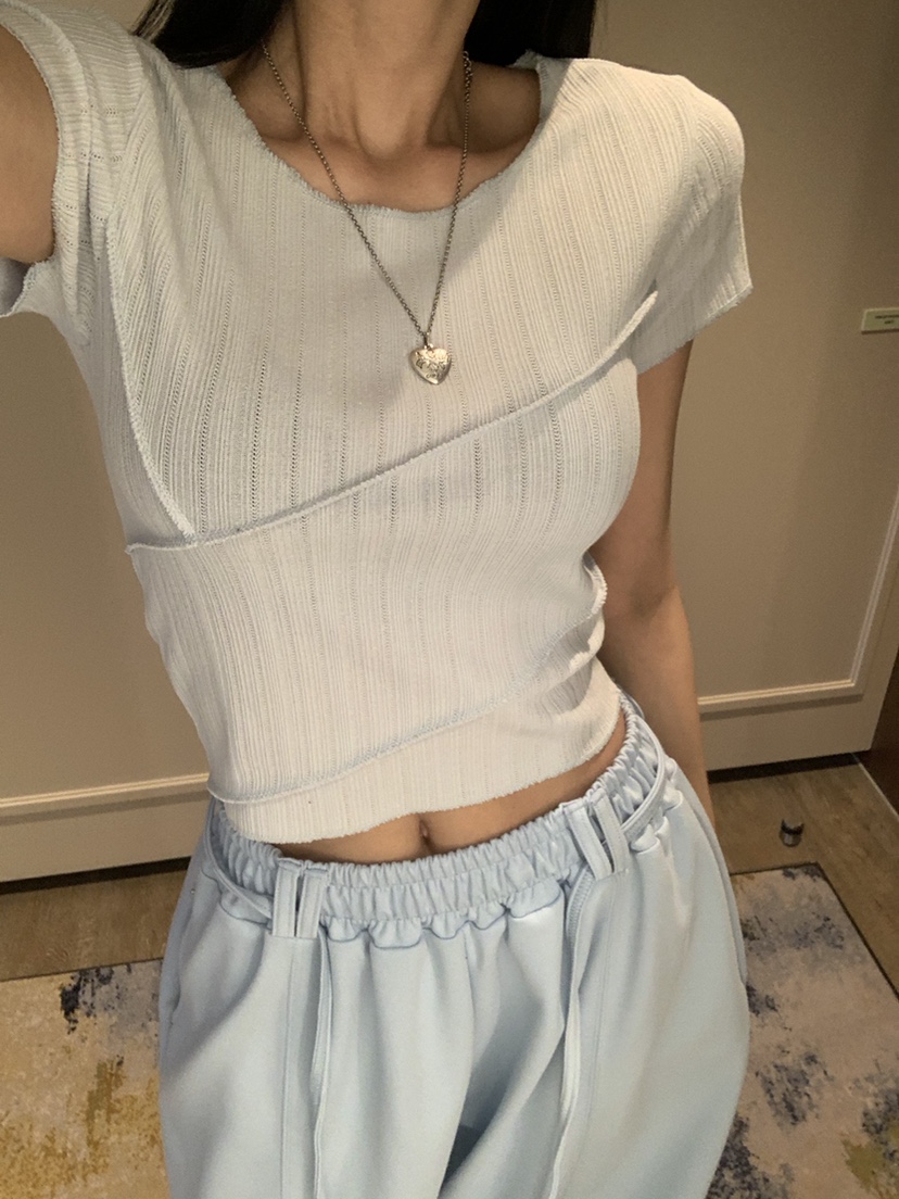 BADCALM韓國直郵女士新品推薦時尚休閑熱賣26春夏T恤鏤空BADCALMT恤圖色3