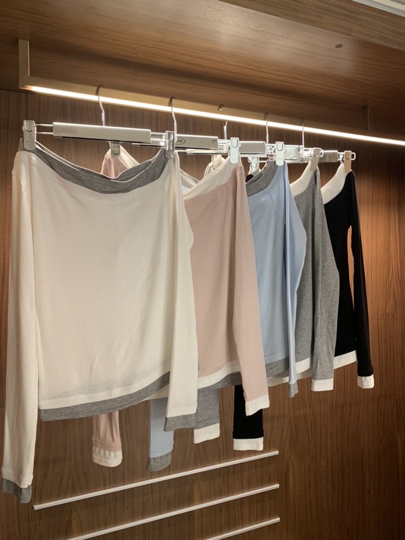 BADCALM韓國東大門直郵女裝新品時尚職業人氣長袖T恤折扣BADCALM長袖T恤