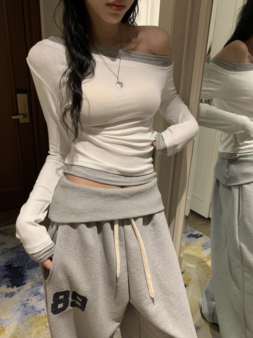 BADCALM韓國東大門直郵女裝新品時尚職業人氣長袖T恤折扣BADCALM長袖T恤