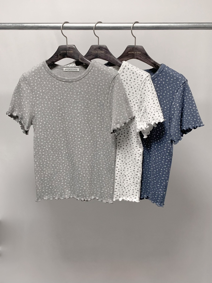 BEFORE SUNRISE韓國東大門代購女裝新品熱賣推薦T恤小花BEFORE SUNRISET恤