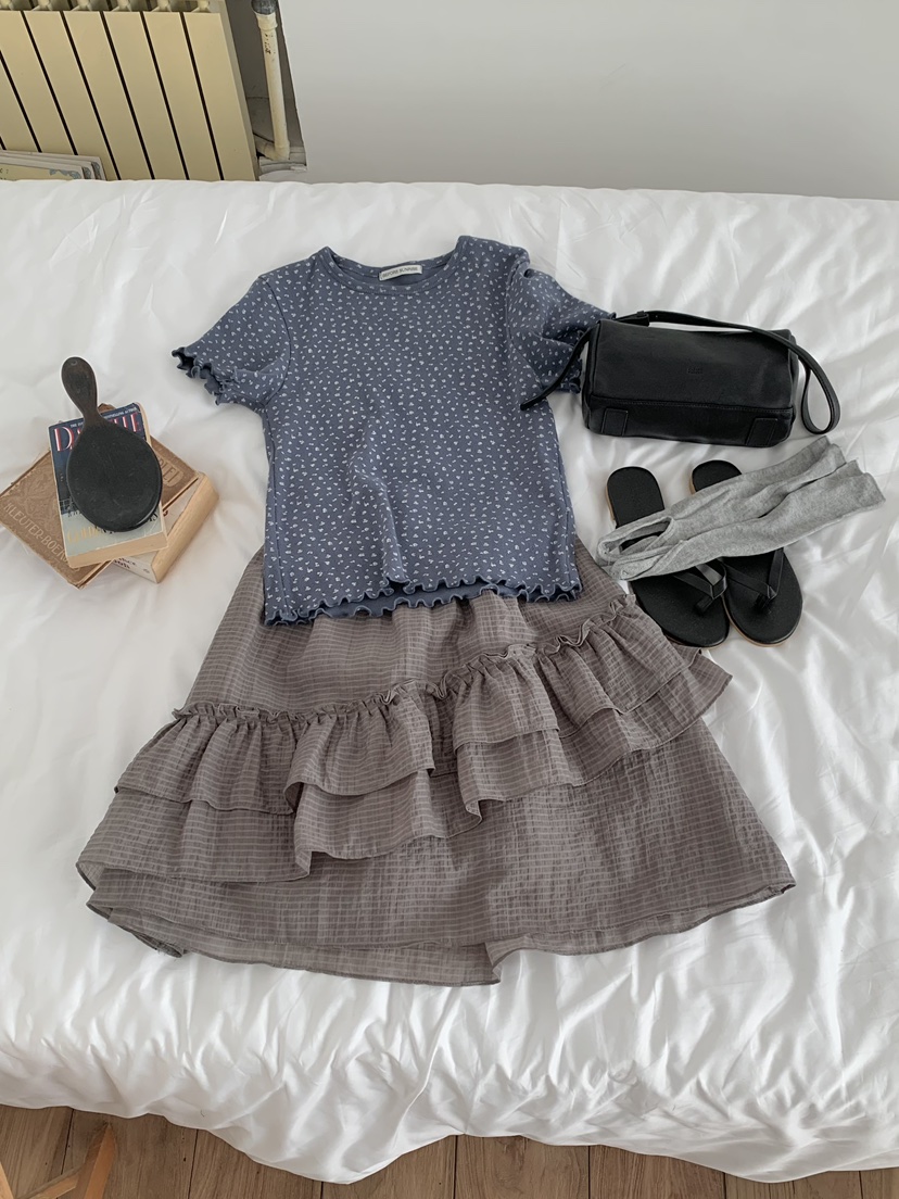 BEFORE SUNRISE韓國東大門代購女裝新品熱賣推薦T恤小花BEFORE SUNRISET恤