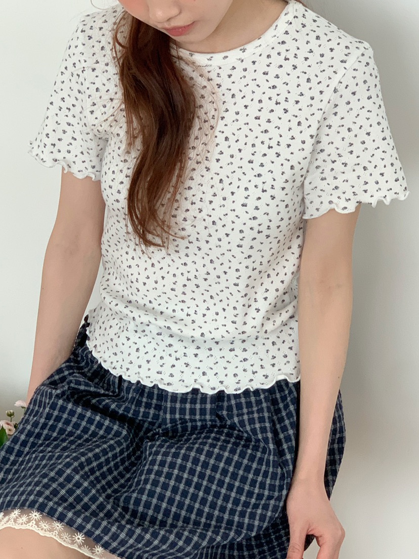 BEFORE SUNRISE韓國東大門代購女裝新品熱賣推薦T恤小花BEFORE SUNRISET恤