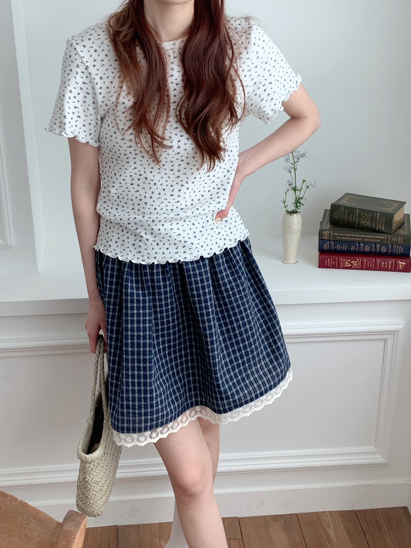 BEFORE SUNRISE韓國東大門代購女裝新品熱賣推薦T恤小花BEFORE SUNRISET恤