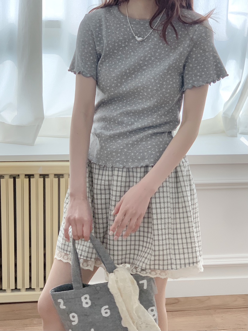 BEFORE SUNRISE韓國東大門代購女裝新品熱賣推薦T恤小花BEFORE SUNRISET恤